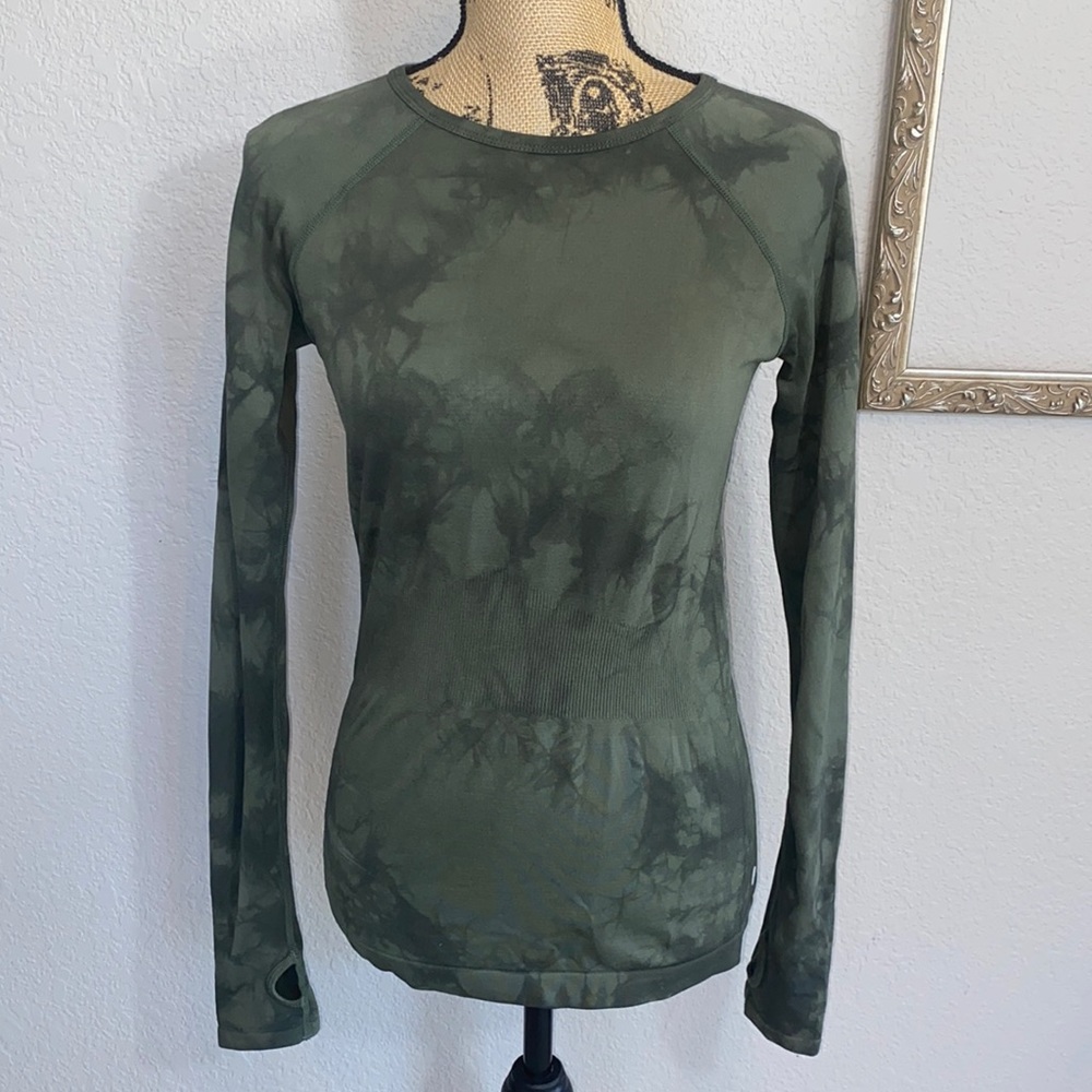 Zella Green Long Sleeve Shirt Size Small